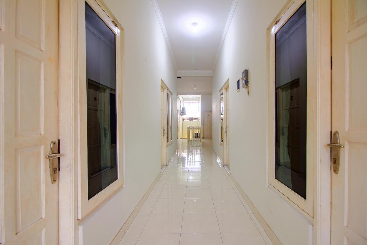 Oyo 3083 D Kost 3 Syariah Hotel Jogjakarta Buitenkant foto
